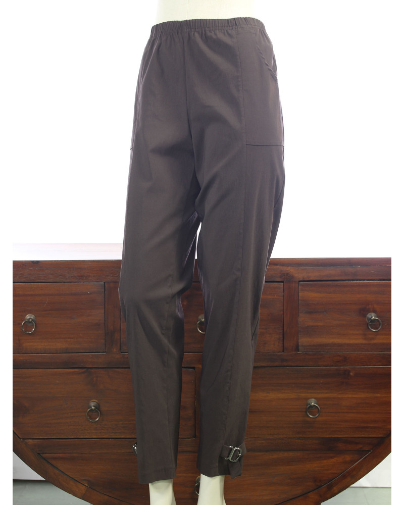 Kakie - T3 au T5 - pantalon - 77% visc. - ceinture cheville - choco 