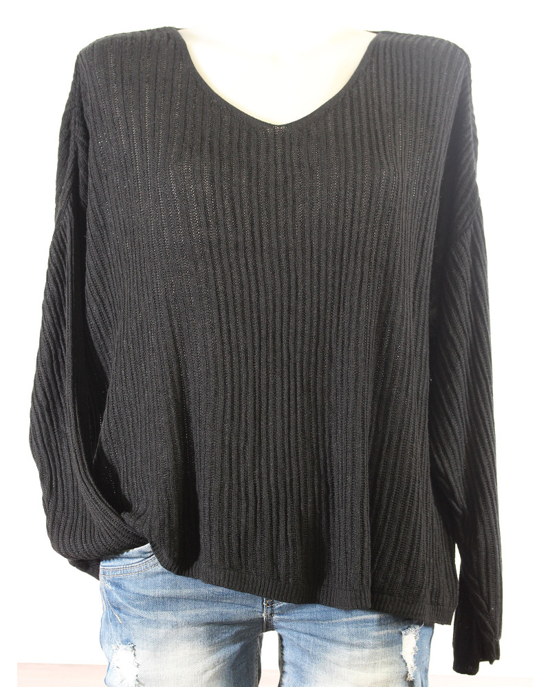 P104.758Couleur:D. Noir                              