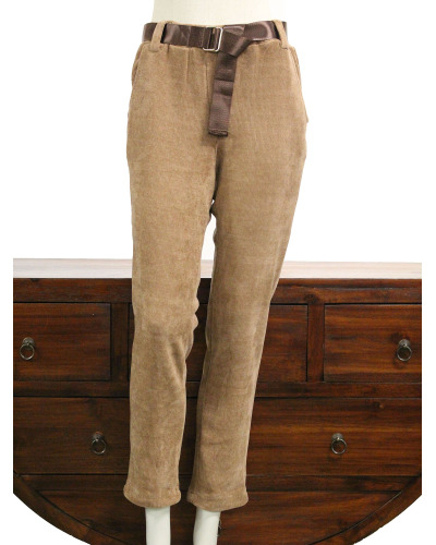 P106.940Couleur:CH. Camel                              