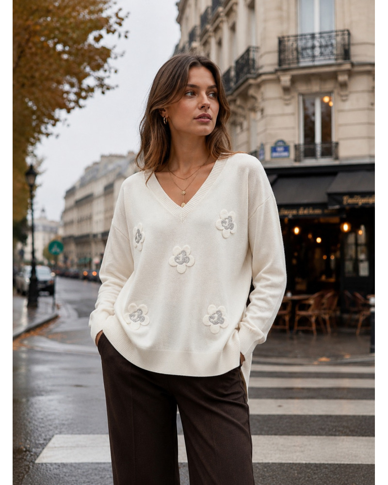 TU(max 44) - Col V Pull Impr. Floral - 95% visc./5% élast. Couleur:D. Blanc