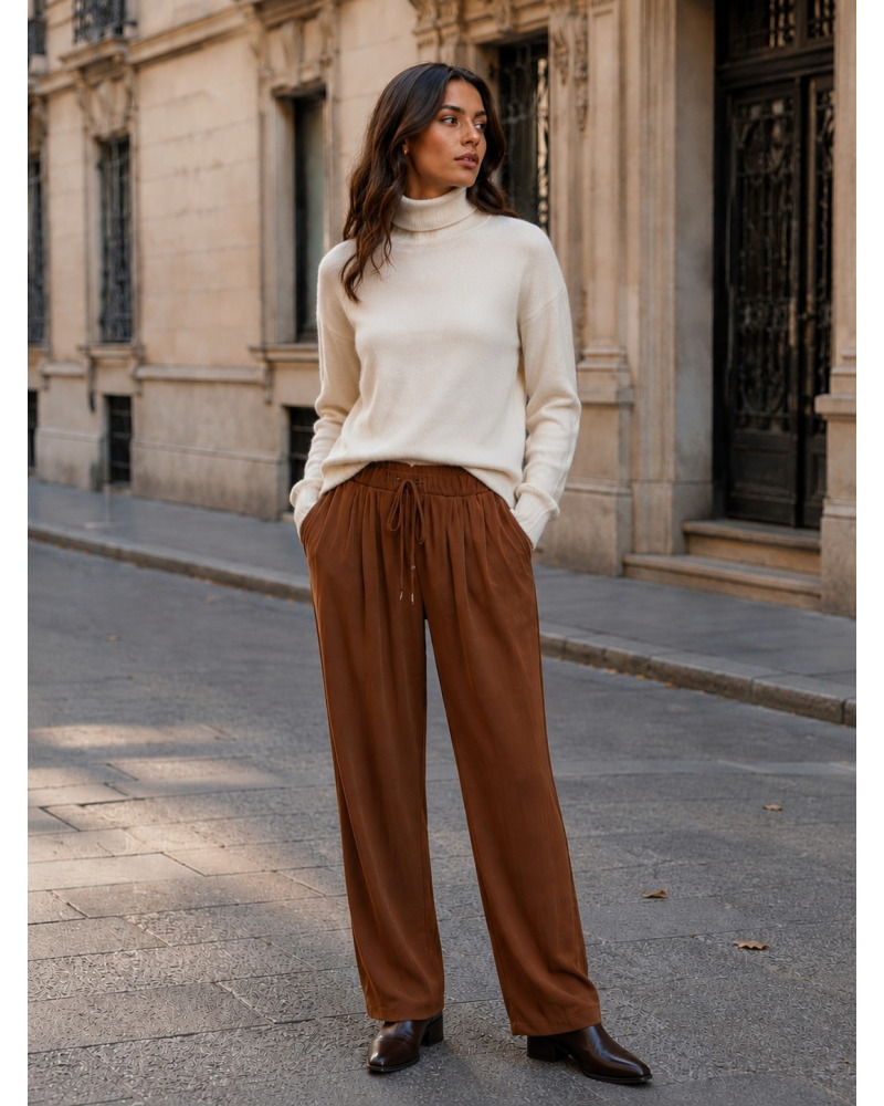 M - Pant. Oversze Uni - 45% Visc./ 50% polia./5% elast. Couleur:CH. Chataigne 